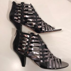 Johnston & Murphy Black & Pewter Leather Sandals